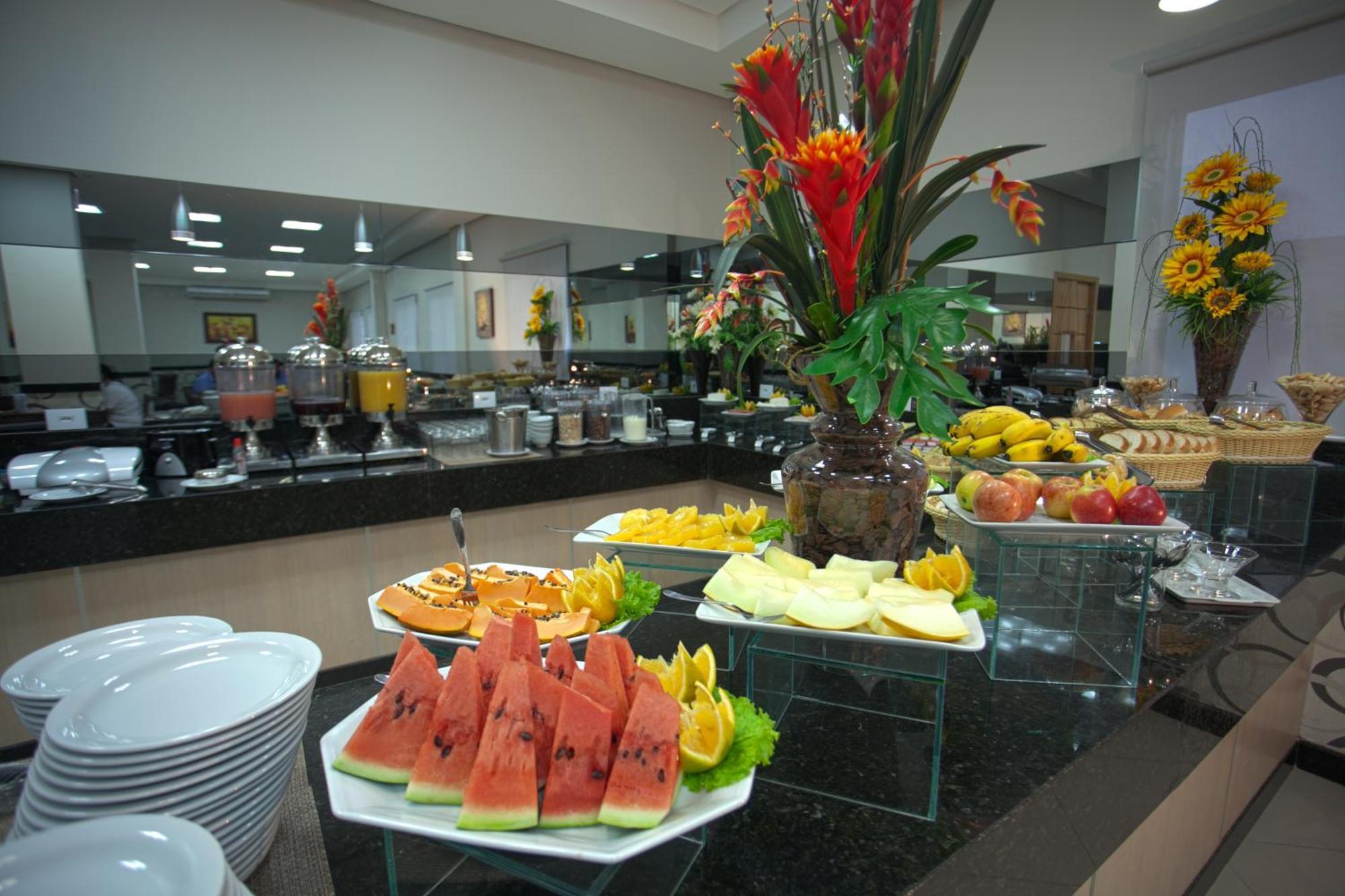 Skala Traveling Hotel Cuiaba  Exterior photo